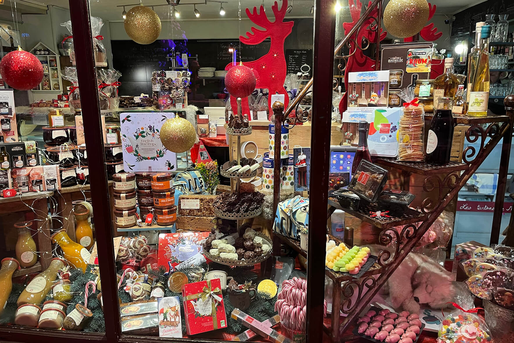 Christmas In Samoens Local Shops