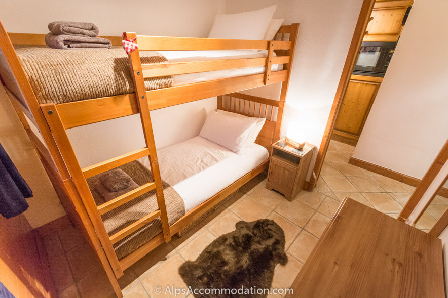 Villa Monette B5 Samoëns - Twin bedroom with full size bunk beds