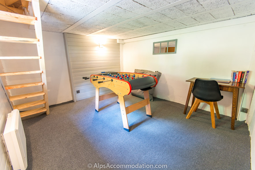 Chalet Toubkal Samoëns - A games room offers a great space for kids and adults alike
