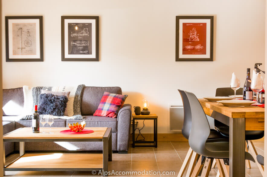 Apartment Bel Air Samoëns - Spacious open plan layout featuring charming details