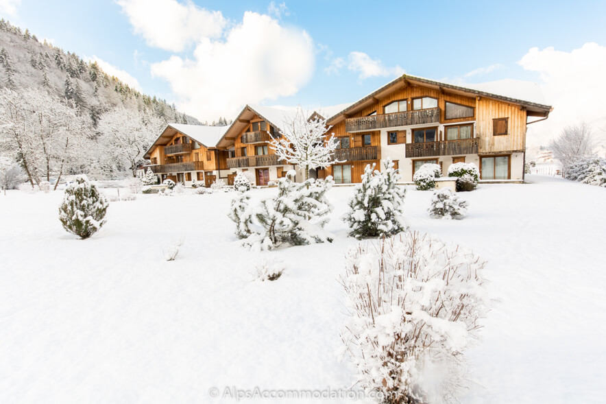 Pas Au Loup A10 Samoens - A perfect location opposite the Grand Massif Express gondola