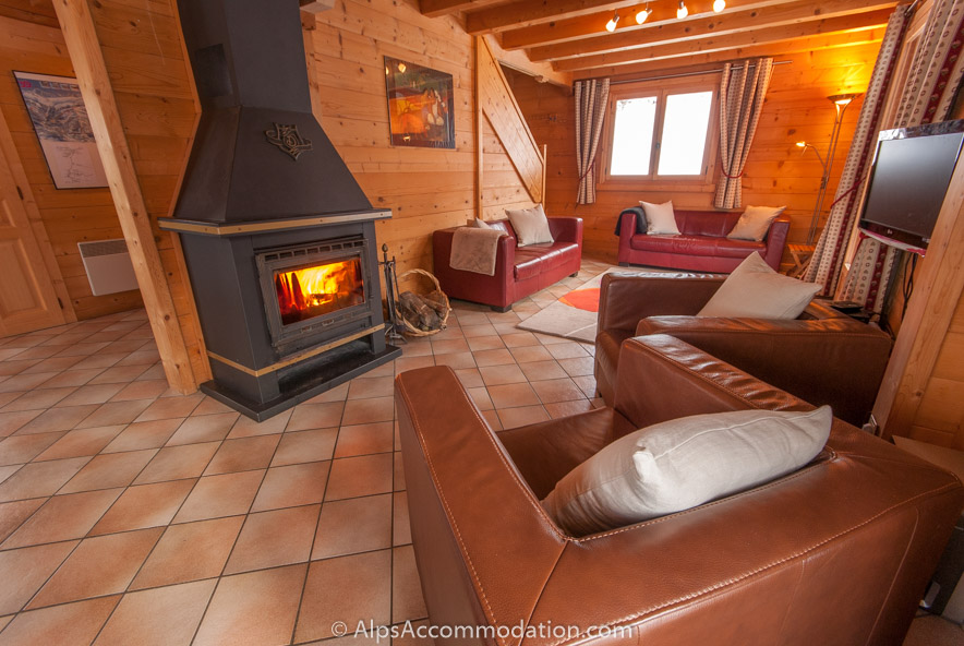 Chalet Sisu Sixt-Fer-à-Cheval - Spacious lounge which leads onto a large terrace