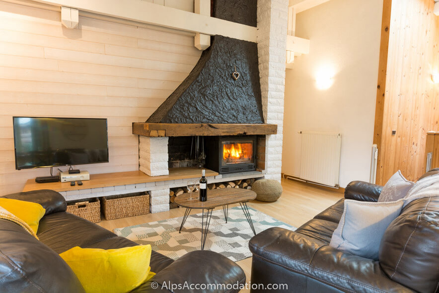 Chalet Taylor Morillon - Curl up on the sofa in front of the warming log fire