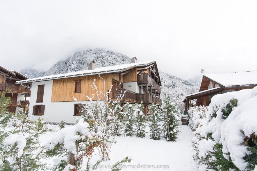  Le Clos F6 Samoëns - A gorgeous winter wonderland surrounds the apartment