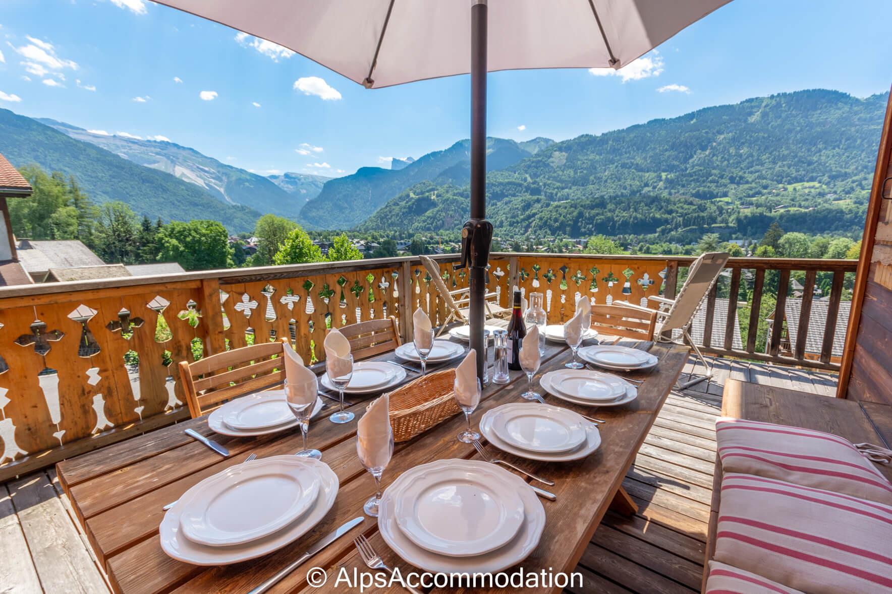 Chalet Gentiane Bleue Samoëns - South facing terrace with stunning views
