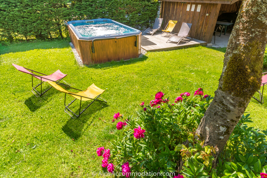 Chalet Moccand Samoëns - Swim Spa heated for holidays in all seasons