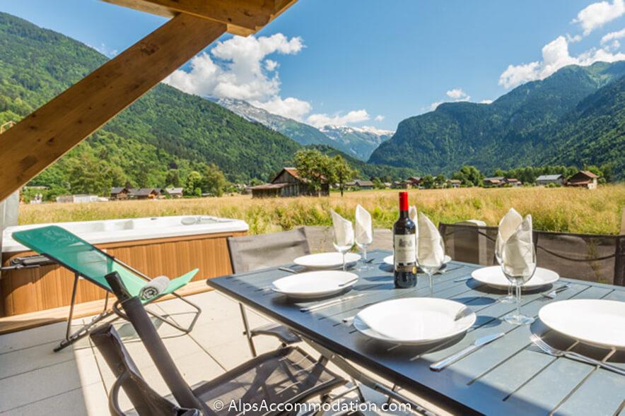 No.1 Chalet L'Orlaya Samoëns - Stunning views from the sunny terrace with hot tub