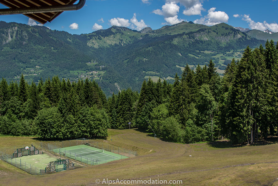 B11 Jardin Alpin Morillon 1100 - Stunning views from Morillon 1100 with tennis basketball football walking trails and biking trails available in summer