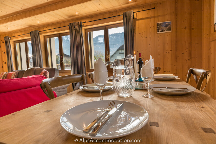 Apartment Bois de Lune 2 Samoëns - The dining area can comfortably seat up to 6 people