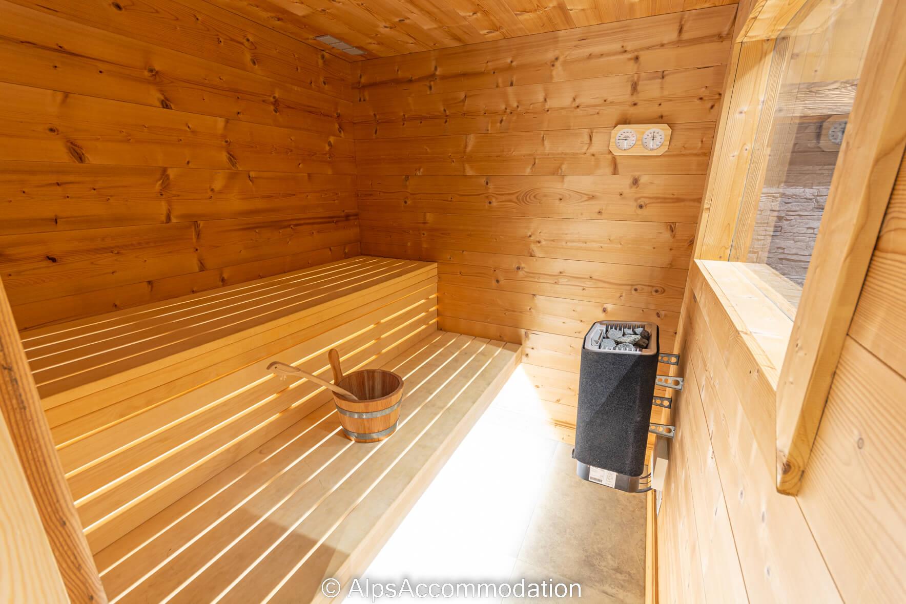 Chalet Lily Samoëns - Soothe tired muscles in the sauna