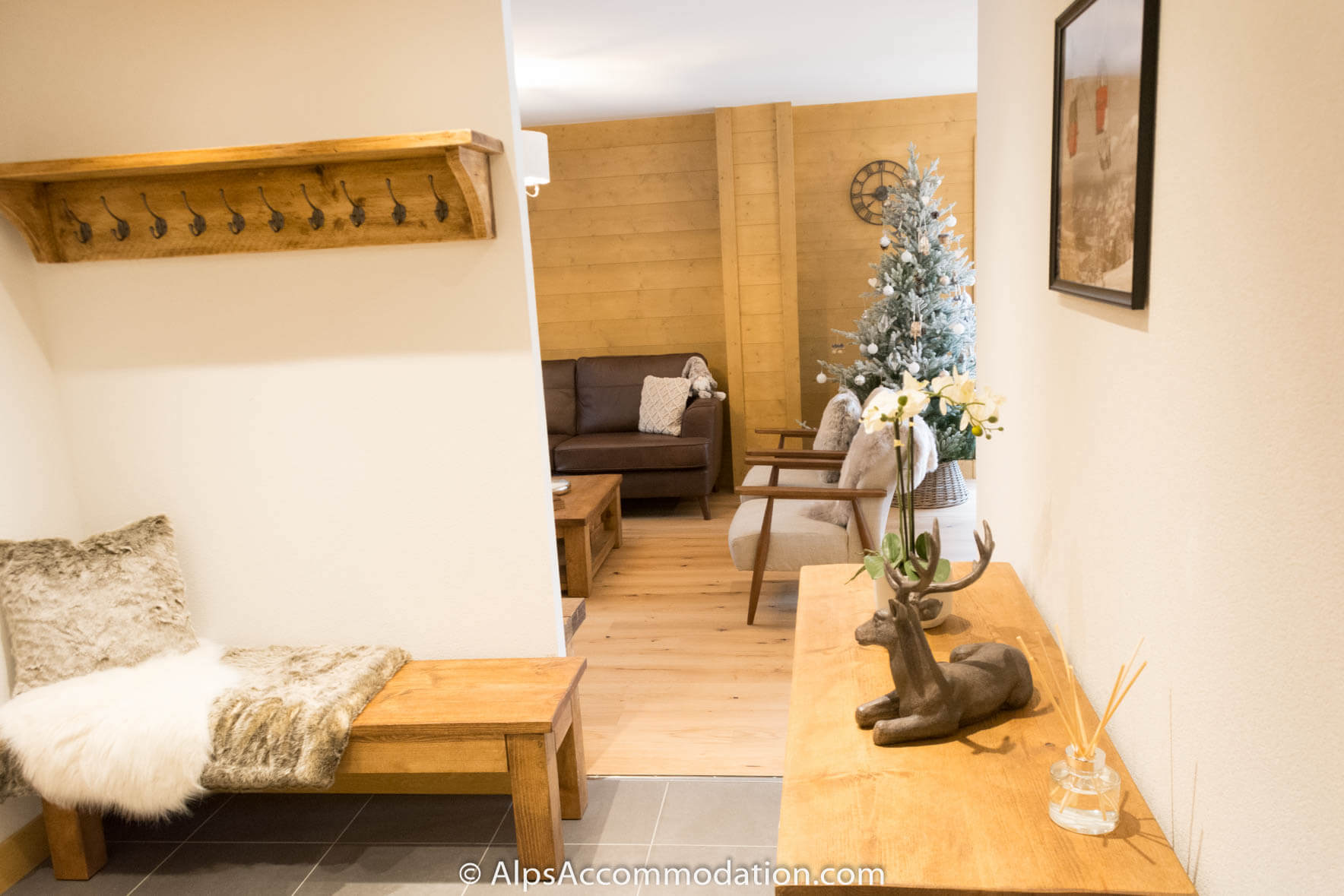 Chalet Louisa Samoëns - The entrance area with good shoe and clothing storage space