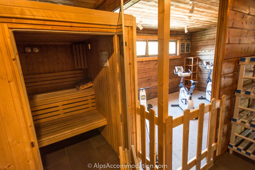 Chalet Booboo Morillon - Work up a sweat in the gym and then relax in the sauna!
