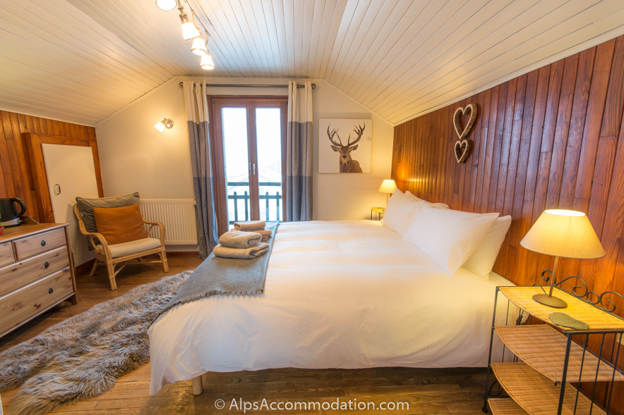 Maison Deux Coeurs Samoëns - King Size bedroom