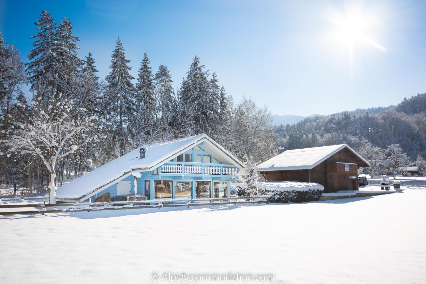 Chalet Bleu Morillon - A beautiful winter scene surrounds the chalet